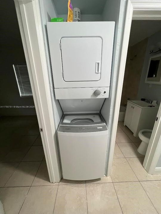 Recientemente alquilado: $875 (0 camas, 1 baños, 750 Pies cuadrados)