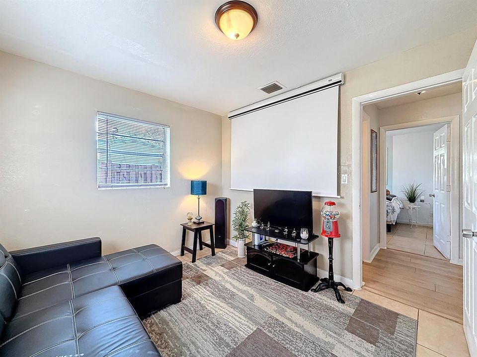 6293 NW 27th Street-33