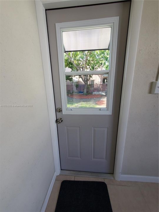 На продажу: $1,600,000 (0 спален, 0 ванн, 1176 Квадратных фут)