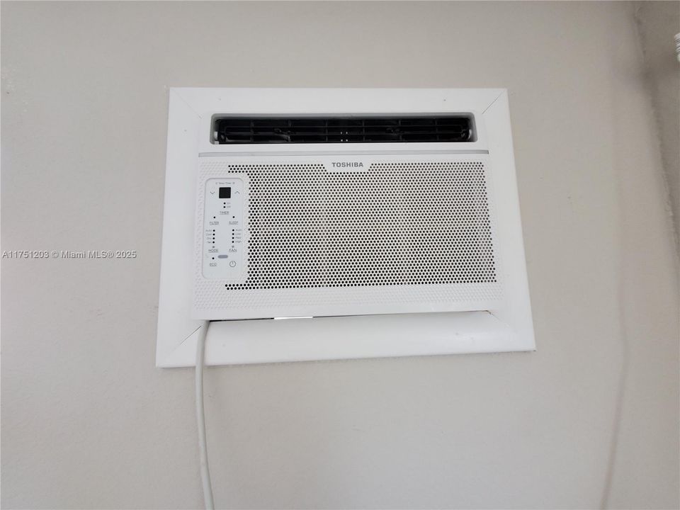 Toshiba Wall AC Unit for Efficiency