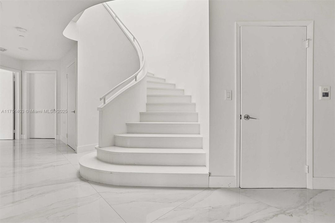 待售: $1,899,990 (3 贝兹, 3 浴室, 3030 平方英尺)