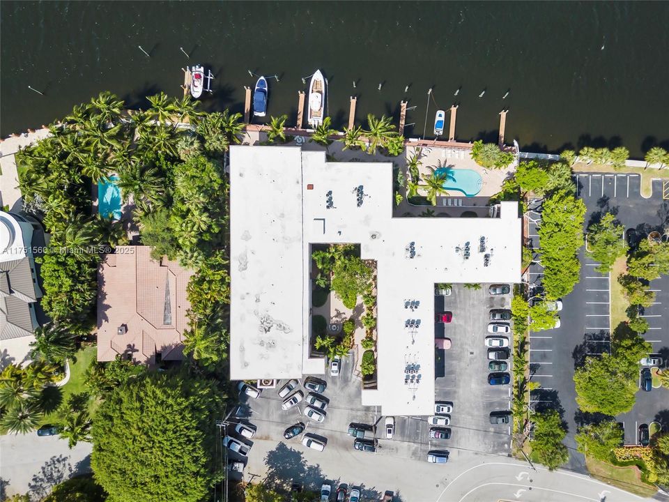 Vendido Recientemente: $239,000 (1 camas, 1 baños, 450 Pies cuadrados)