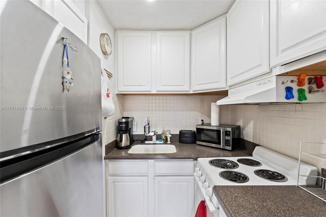 Vendido Recientemente: $239,000 (1 camas, 1 baños, 450 Pies cuadrados)