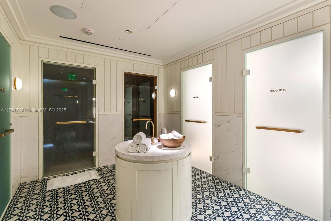 En Venta: $9,500,000 (3 camas, 3 baños, 2670 Pies cuadrados)