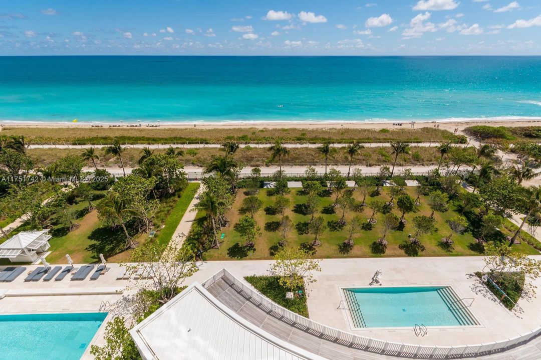 En Venta: $9,500,000 (3 camas, 3 baños, 2670 Pies cuadrados)