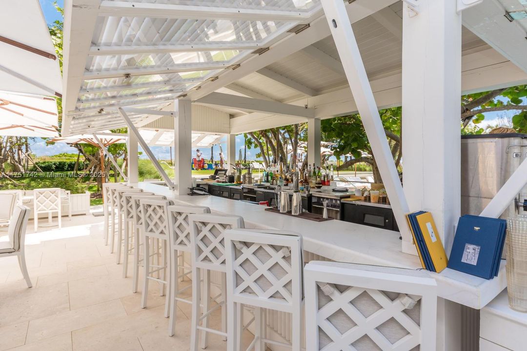En Venta: $9,500,000 (3 camas, 3 baños, 2670 Pies cuadrados)