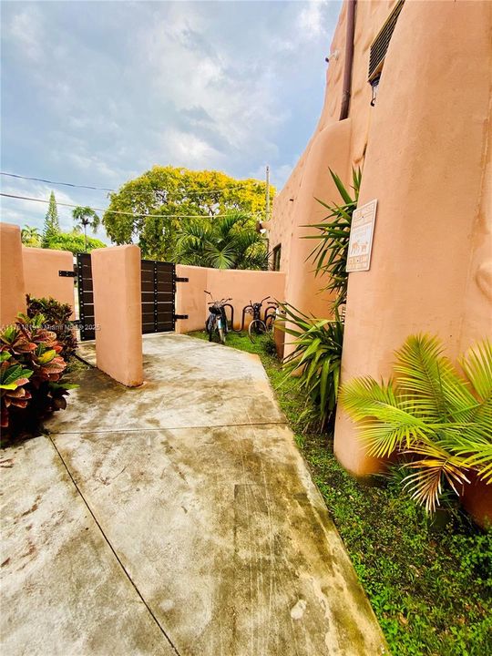 For Sale: $8,150,000 (0 beds, 0 baths, 16826 Square Feet)