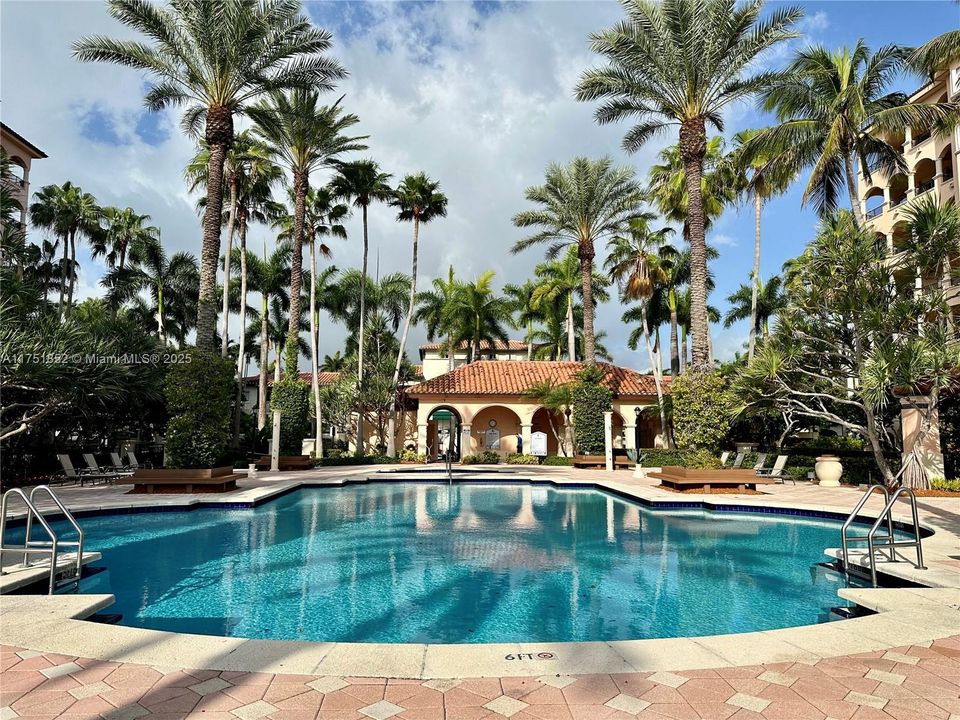 На продажу: $1,899,999 (3 спален, 3 ванн, 2980 Квадратных фут)