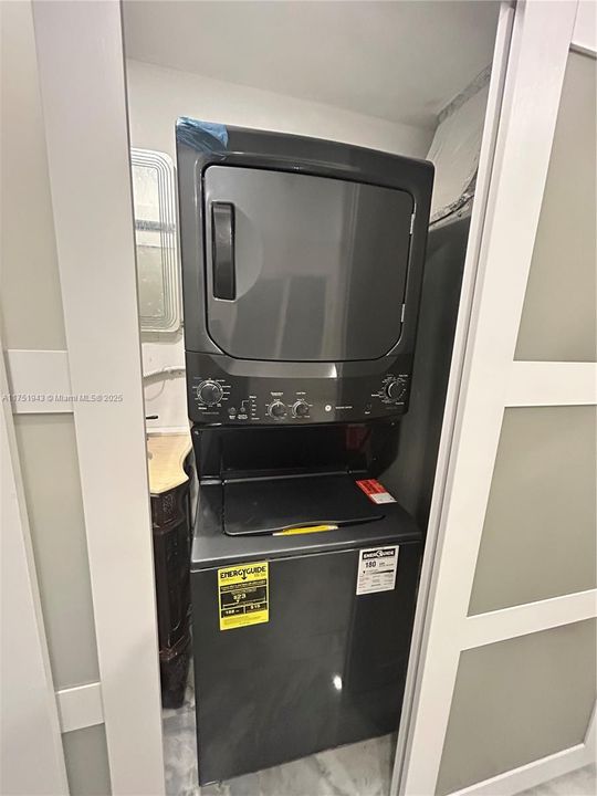 待售: $1,499,999 (3 贝兹, 2 浴室, 1416 平方英尺)