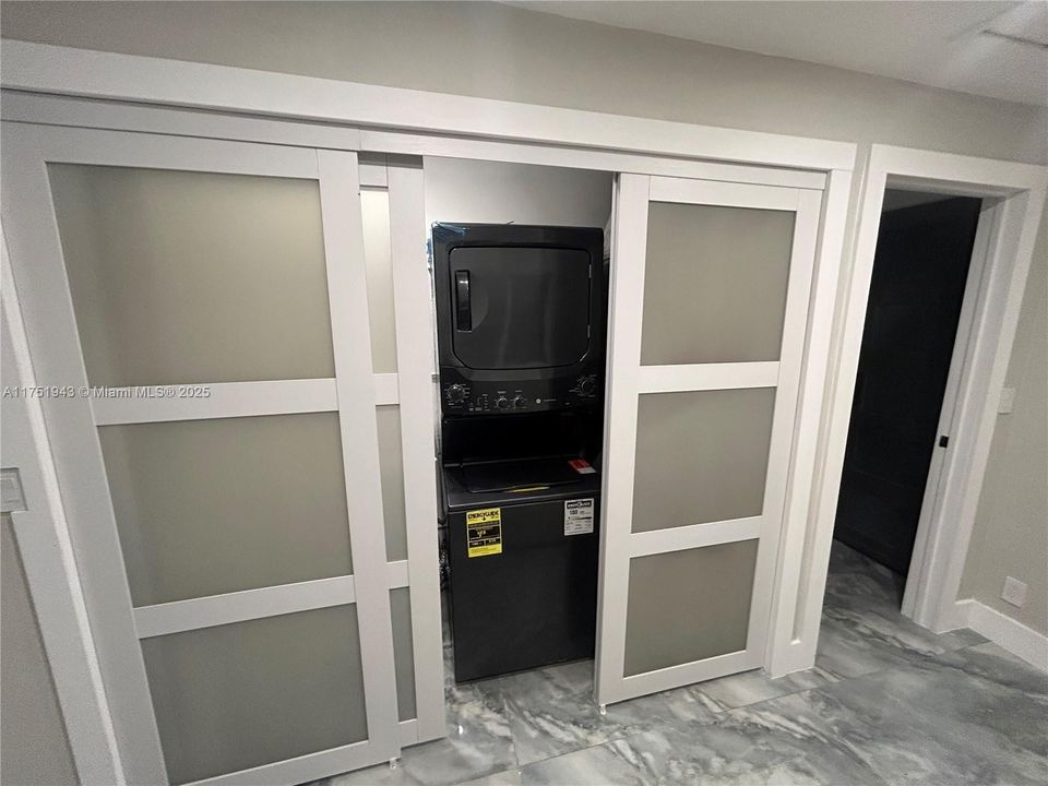 待售: $1,499,999 (3 贝兹, 2 浴室, 1416 平方英尺)