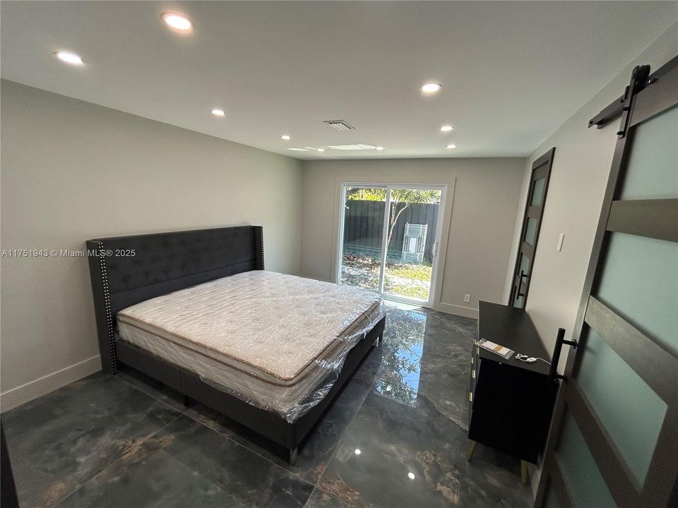 待售: $1,499,999 (3 贝兹, 2 浴室, 1416 平方英尺)