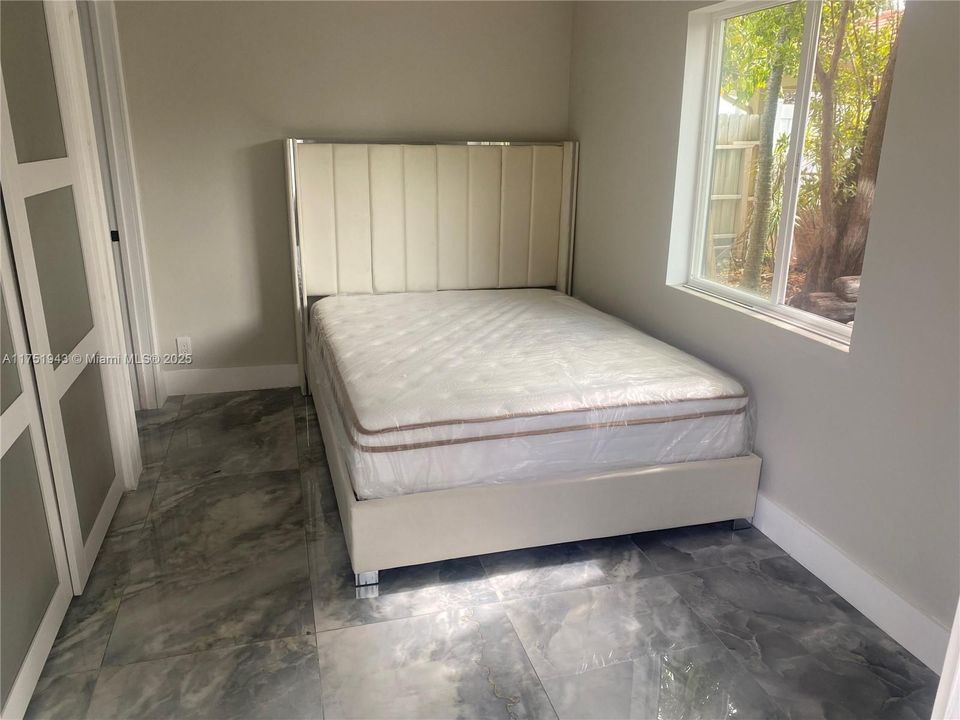 待售: $1,499,999 (3 贝兹, 2 浴室, 1416 平方英尺)