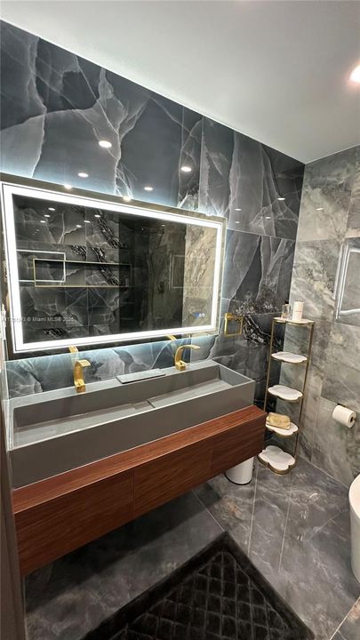 待售: $1,499,999 (3 贝兹, 2 浴室, 1416 平方英尺)