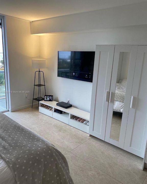 На продажу: $330,000 (0 спален, 1 ванн, 449 Квадратных фут)