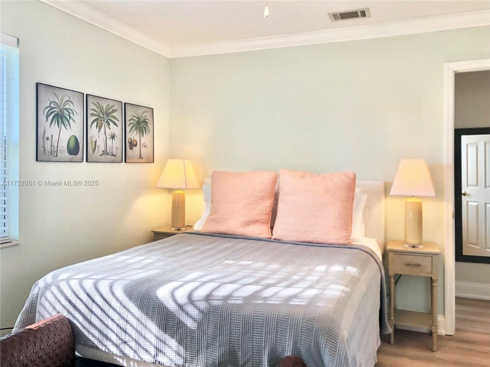 En Renta: $4,500 (3 camas, 2 baños, 1338 Pies cuadrados)