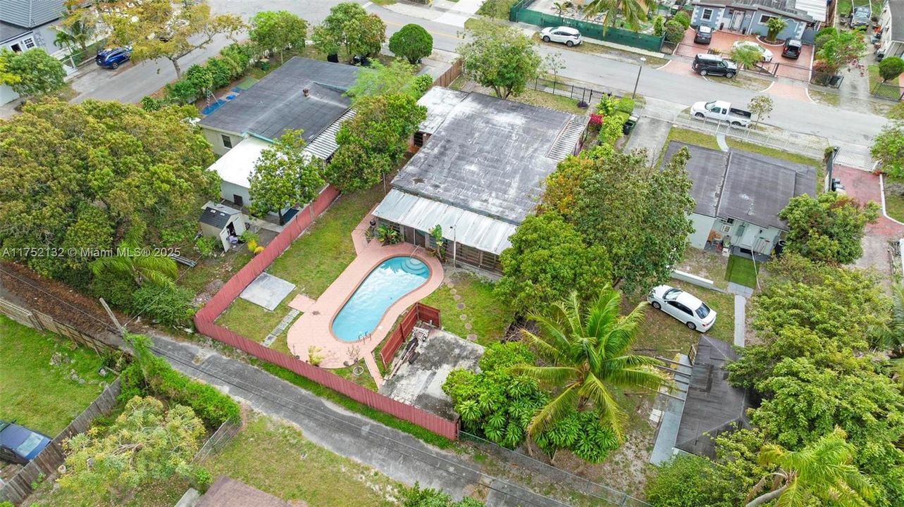 Recently Sold: $540,000 (3 beds, 2 baths, 1625 Square Feet)