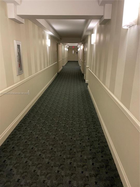 最近租的: $5,200 (2 贝兹, 2 浴室, 1130 平方英尺)