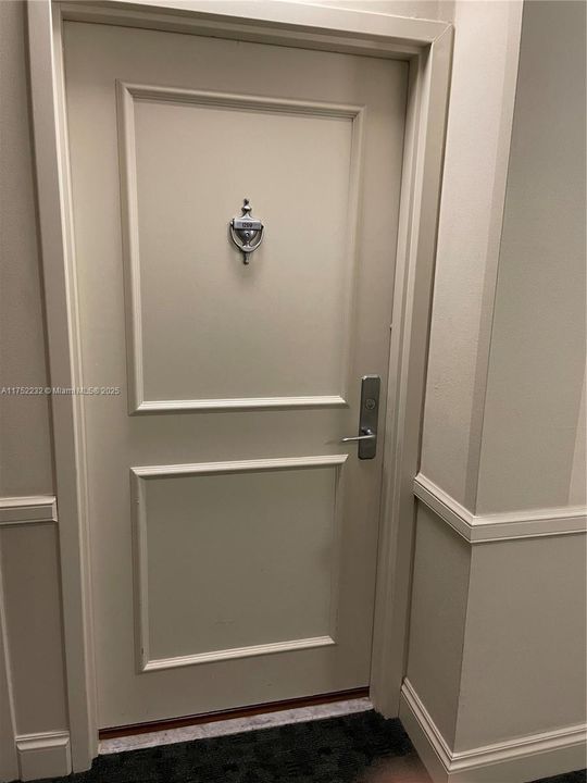 最近租的: $5,200 (2 贝兹, 2 浴室, 1130 平方英尺)