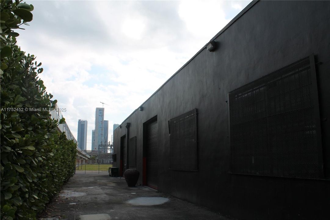 Active With Contract: $3,150,000 (0 beds, 0 baths, 0 Square Feet)