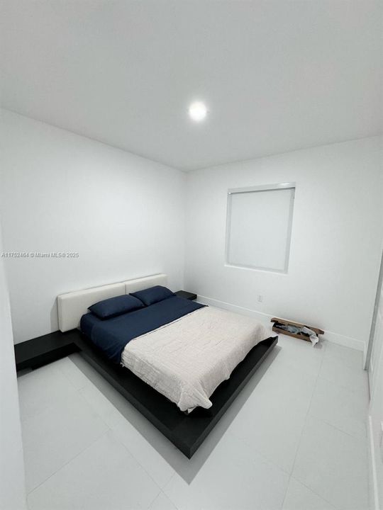 最近租的: $4,600 (4 贝兹, 3 浴室, 2534 平方英尺)