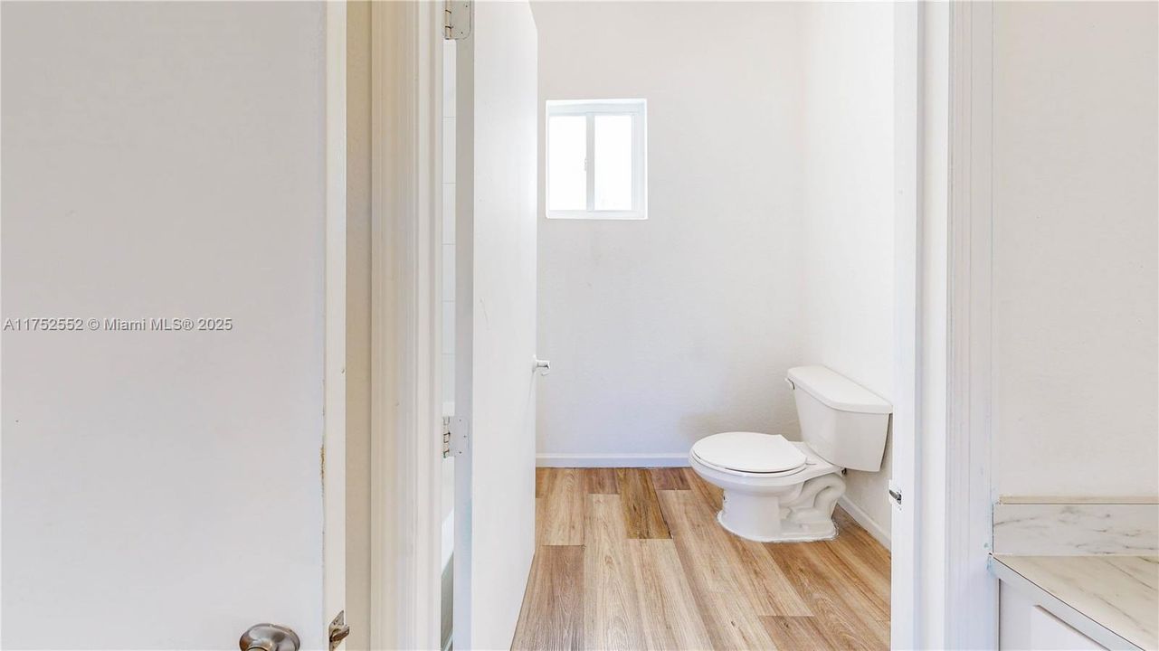 Recently Sold: $283,458 (3 beds, 2 baths, 1276 Square Feet)