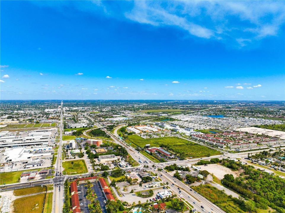 Recently Sold: $283,458 (3 beds, 2 baths, 1276 Square Feet)