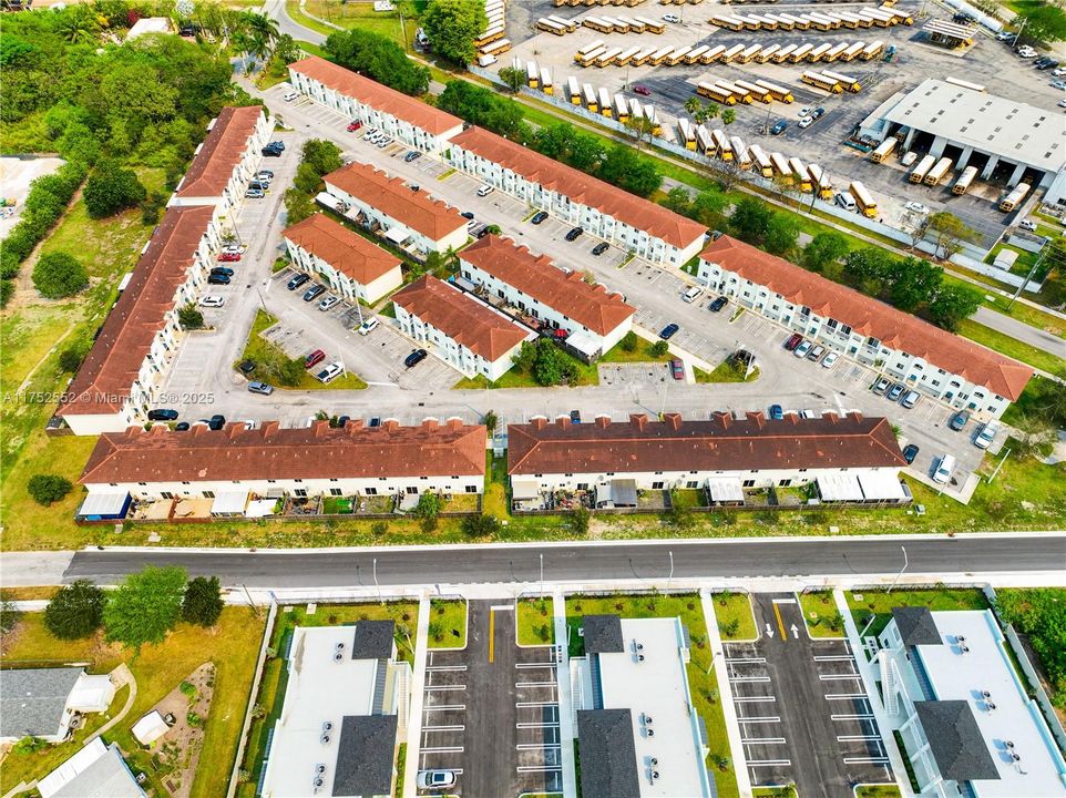 Recently Sold: $283,458 (3 beds, 2 baths, 1276 Square Feet)