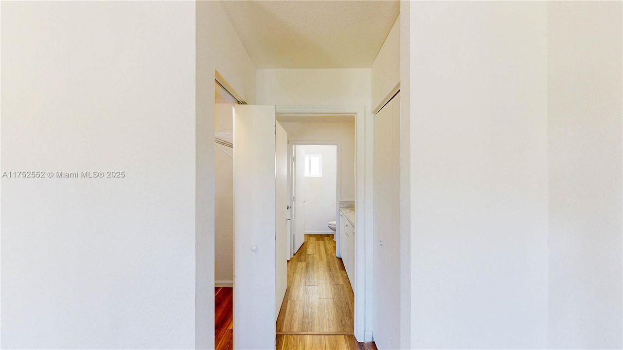 Recently Sold: $283,458 (3 beds, 2 baths, 1276 Square Feet)