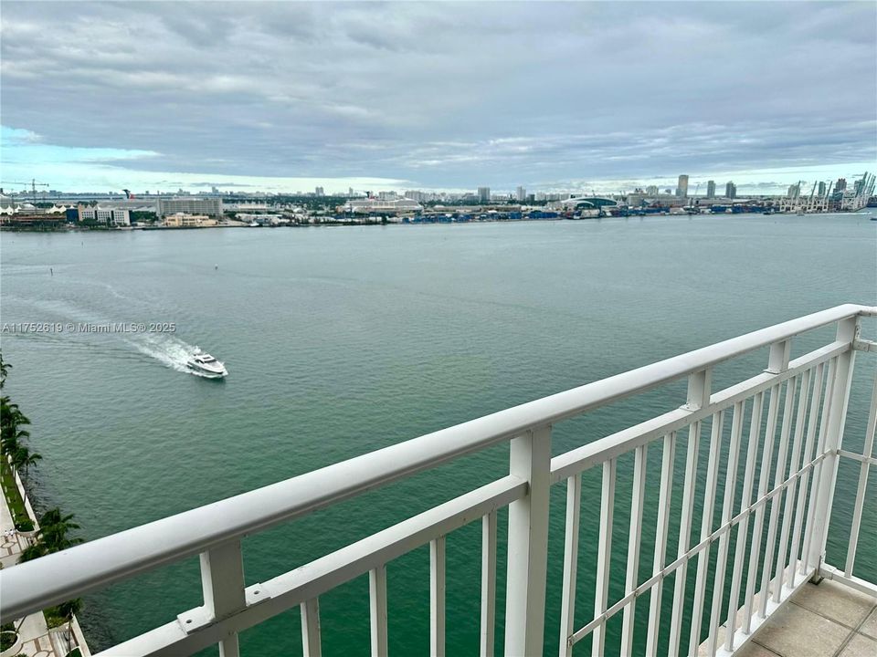 Enjoy amazing views!