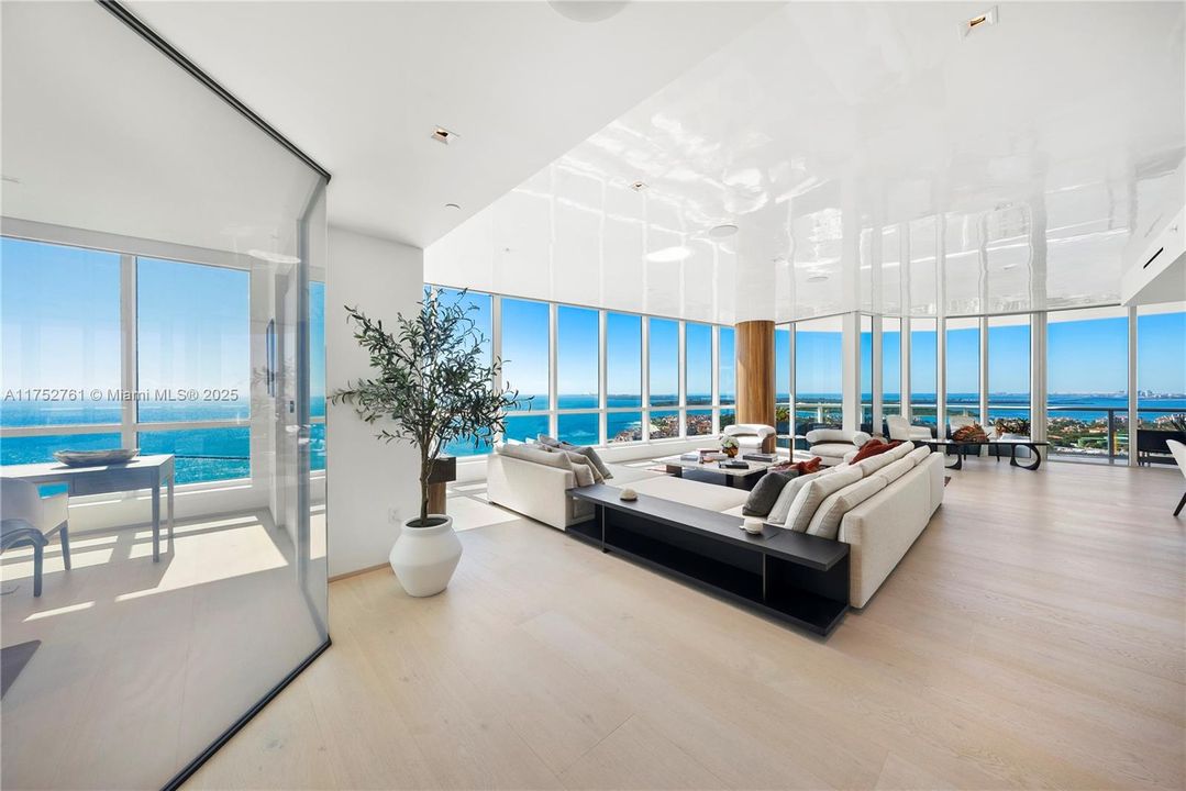 For Sale: $25,900,000 (3 beds, 3 baths, 4776 Square Feet)