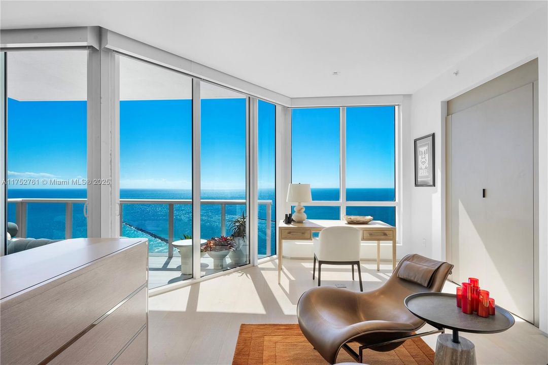 For Sale: $25,900,000 (3 beds, 3 baths, 4776 Square Feet)