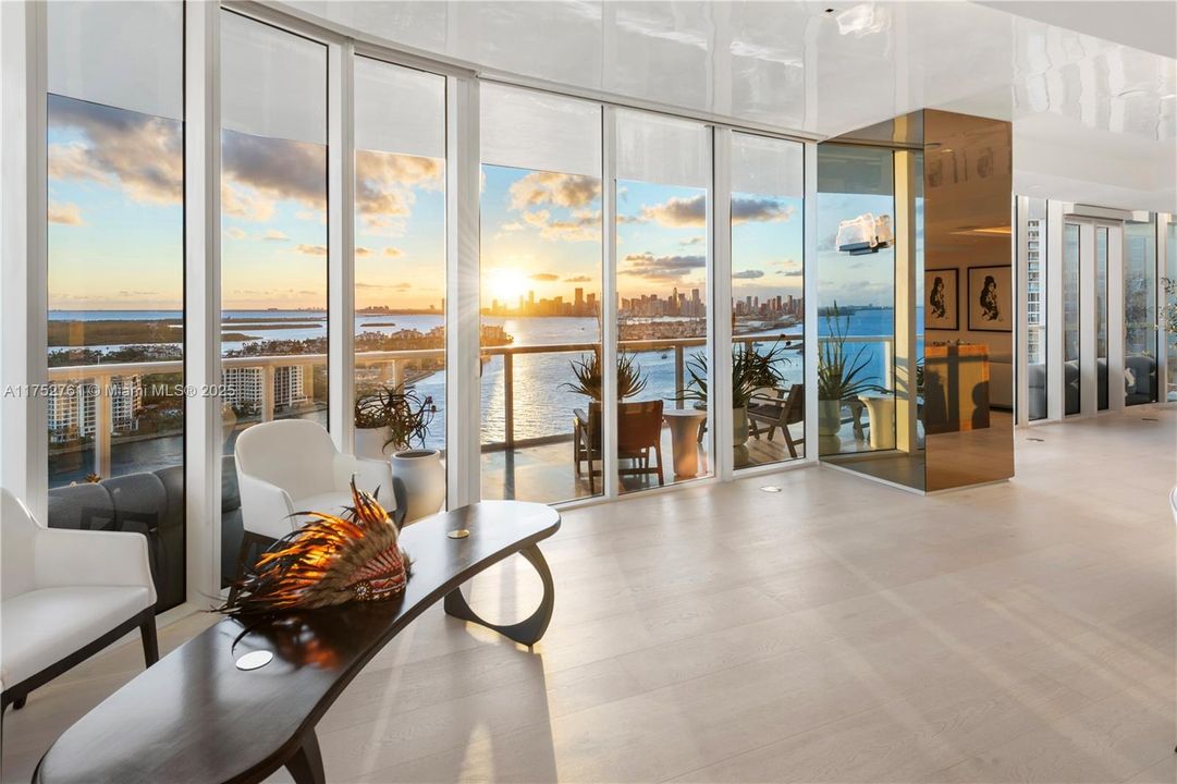 For Sale: $25,900,000 (3 beds, 3 baths, 4776 Square Feet)