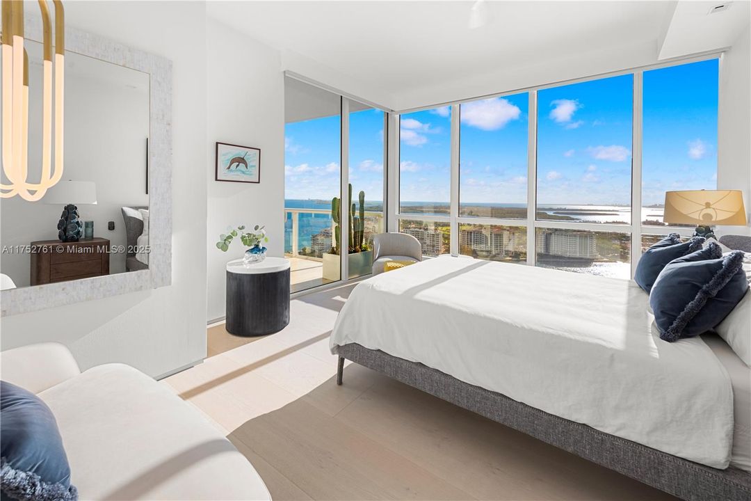 For Sale: $25,900,000 (3 beds, 3 baths, 4776 Square Feet)