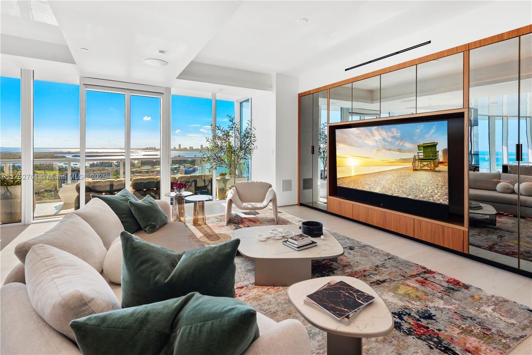 For Sale: $25,900,000 (3 beds, 3 baths, 4776 Square Feet)