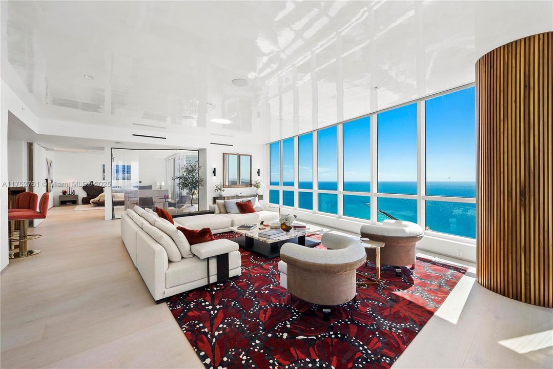 For Sale: $25,900,000 (3 beds, 3 baths, 4776 Square Feet)