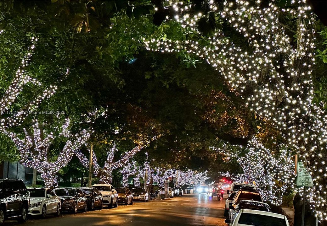 Recently Rented: $3,500 (2 beds, 2 baths, 1266 Square Feet)