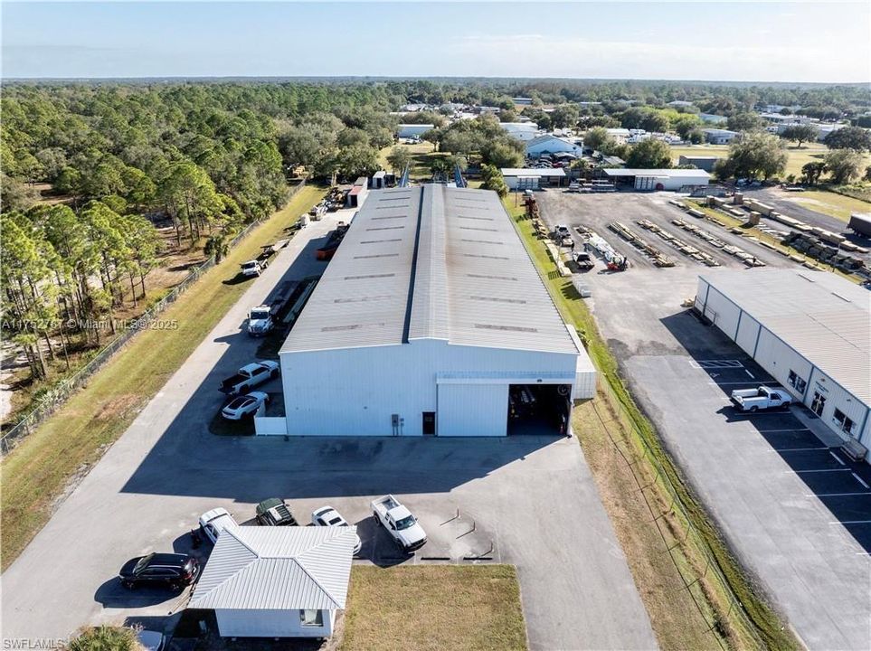 851 S Elm St, LaBelle, FL 33935