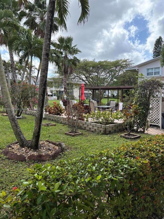 Recently Sold: $119,000 (1 beds, 1 baths, 570 Square Feet)