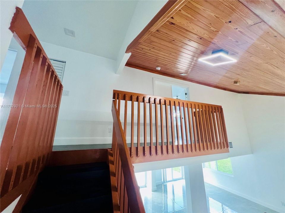 Recently Rented: $4,490 (4 beds, 3 baths, 2301 Square Feet)