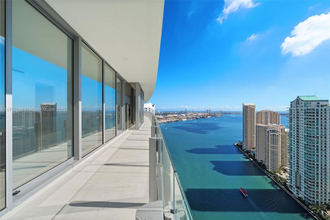 最近租的: $35,900 (4 贝兹, 4 浴室, 3657 平方英尺)