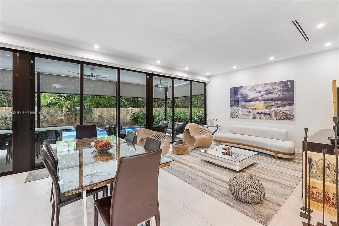 For Sale: $3,100,000 (5 beds, 5 baths, 2873 Square Feet)