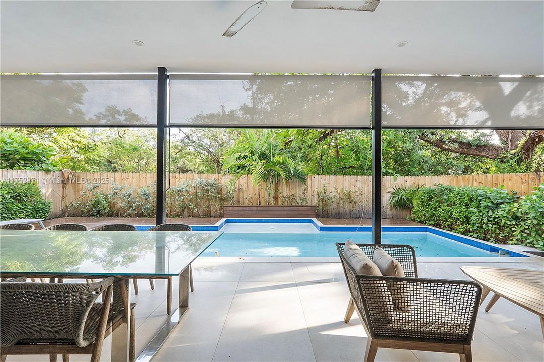 For Sale: $3,100,000 (5 beds, 5 baths, 2873 Square Feet)