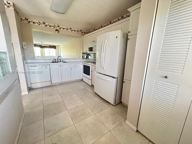 最近售出: $128,000 (2 贝兹, 2 浴室, 1153 平方英尺)