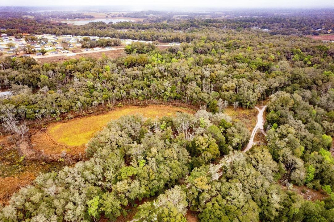 最近售出: $15,500 (0.41 acres)