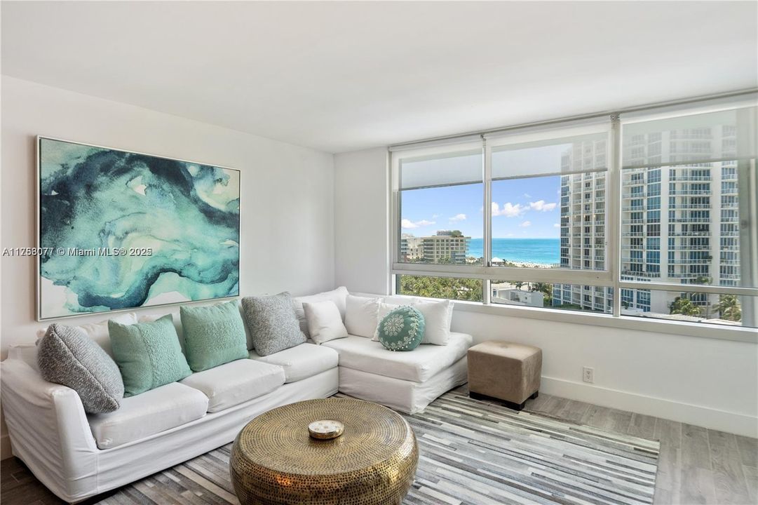 Recently Rented: $7,999 (2 beds, 2 baths, 1169 Square Feet)