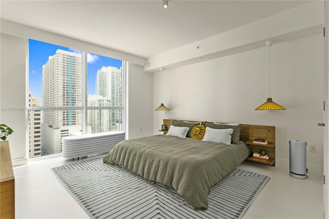 Недавно продано: $630,000 (1 спален, 1 ванн, 905 Квадратных фут)