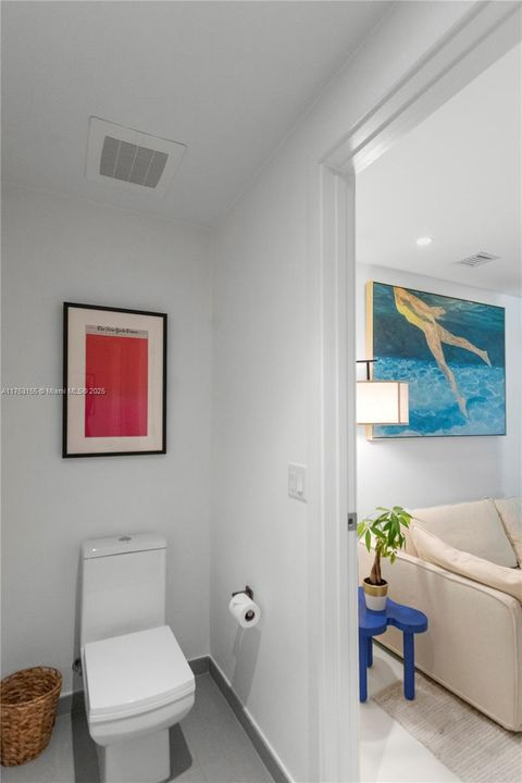 Недавно продано: $630,000 (1 спален, 1 ванн, 905 Квадратных фут)