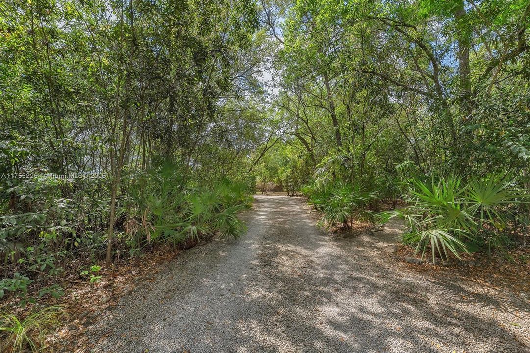 Recently Sold: $999,999 (4 beds, 3 baths, 3094 Square Feet)