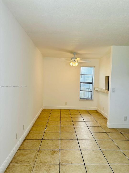 Recently Sold: $175,000 (2 beds, 2 baths, 800 Square Feet)