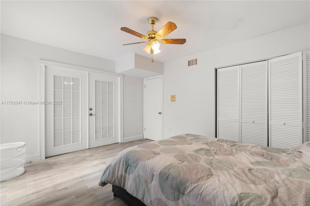 Recientemente alquilado: $3,200 (3 camas, 3 baños, 1744 Pies cuadrados)